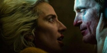 joaquin-phoenix-ve-lady-gaganin-joker-folie-deux-filmindeki-ikonik-bulusmasi-xZEyN2tC.jpg