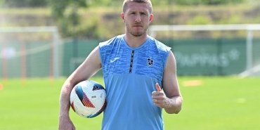 john-lundstram-trabzonspora-yeni-transfer-BVO1JeRW.jpg