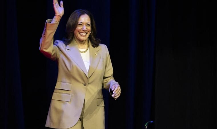 Kamala Harris: İlk Siyahi Kadın Başkan Adayı