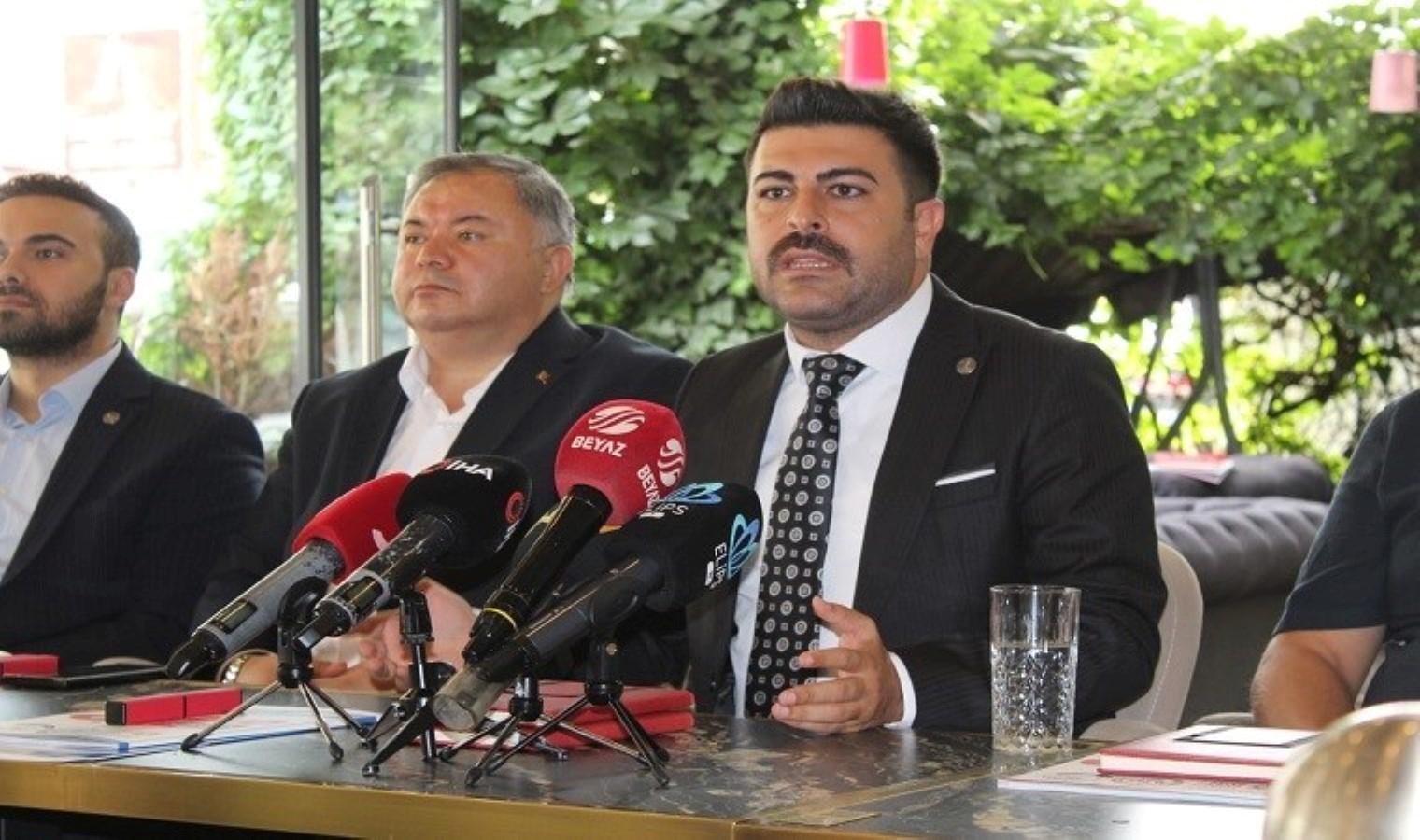 kamu-birligi-konfederasyonu-ve-genc-saglik-sendikasi-genel-baskani-osman-kaya-basin-mensuplariyla-bulustu-7KDBqOwc.jpg