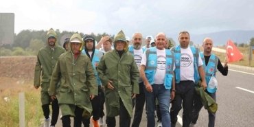 kamu-calisanlari-icin-3600-ek-gosterge-ve-toplu-sozlesme-sorunlari-LKdFQNXH.jpg