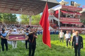 kirkpinar-yagli-guresleri-acilis-seremonisi-QD1E55Cs.jpg