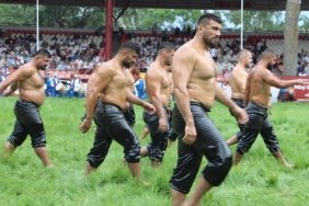 kirkpinar-yagli-guresleri-tarih-yayin-bilgileri-ve-oduller-niMC7vgm.jpg