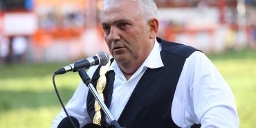 kirkpinar-yagli-guresleri-ve-agalik-gelenegi-eVUn8LGy.jpg