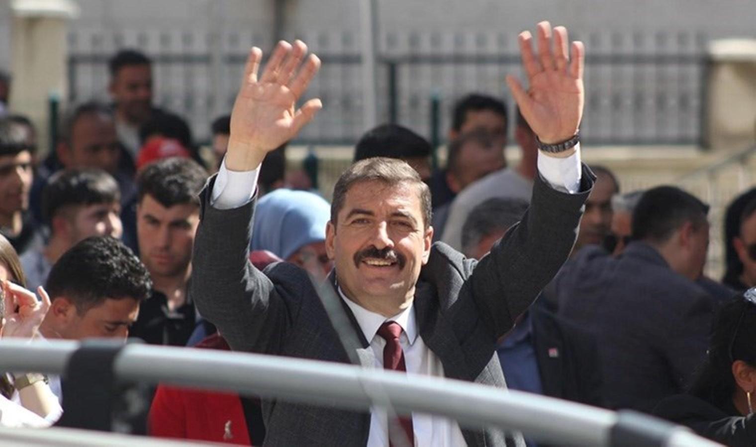 kula-belediye-baskani-hikmet-donmezin-darp-olayi-ve-tutuksuz-yargilanma-sureci-DSDMexgi.jpg