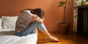 major-depresyon-belirtiler-nedenler-ve-tedavi-7pzT4F7Y.jpg