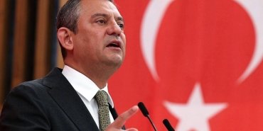 ozgur-ozelden-siyasi-ittifaklar-ve-normallesme-uzerine-carpici-aciklamalar-NL9Lt3EK.jpg