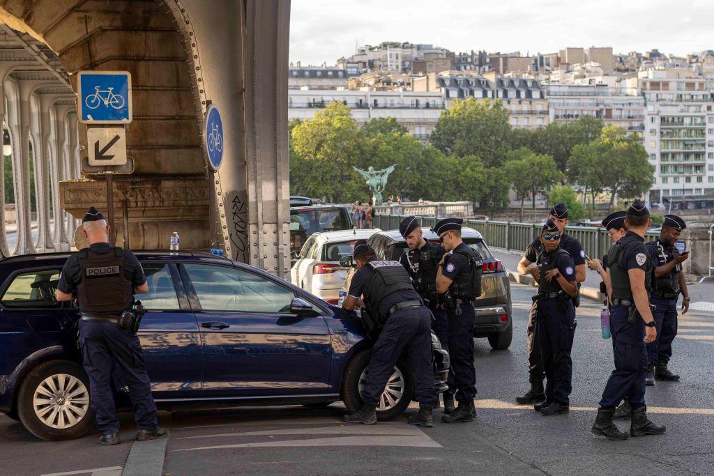 Paris'te Olimpiyat Açılış Töreni İçin Güvenlik Hazırlıkları