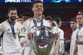 real-madrid-1-milyar-euro-gelir-elde-etti-gHqCk2Ar.jpg