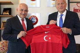 servet-yardimci-adayliktan-cekildi-PGZrFVGl.jpg