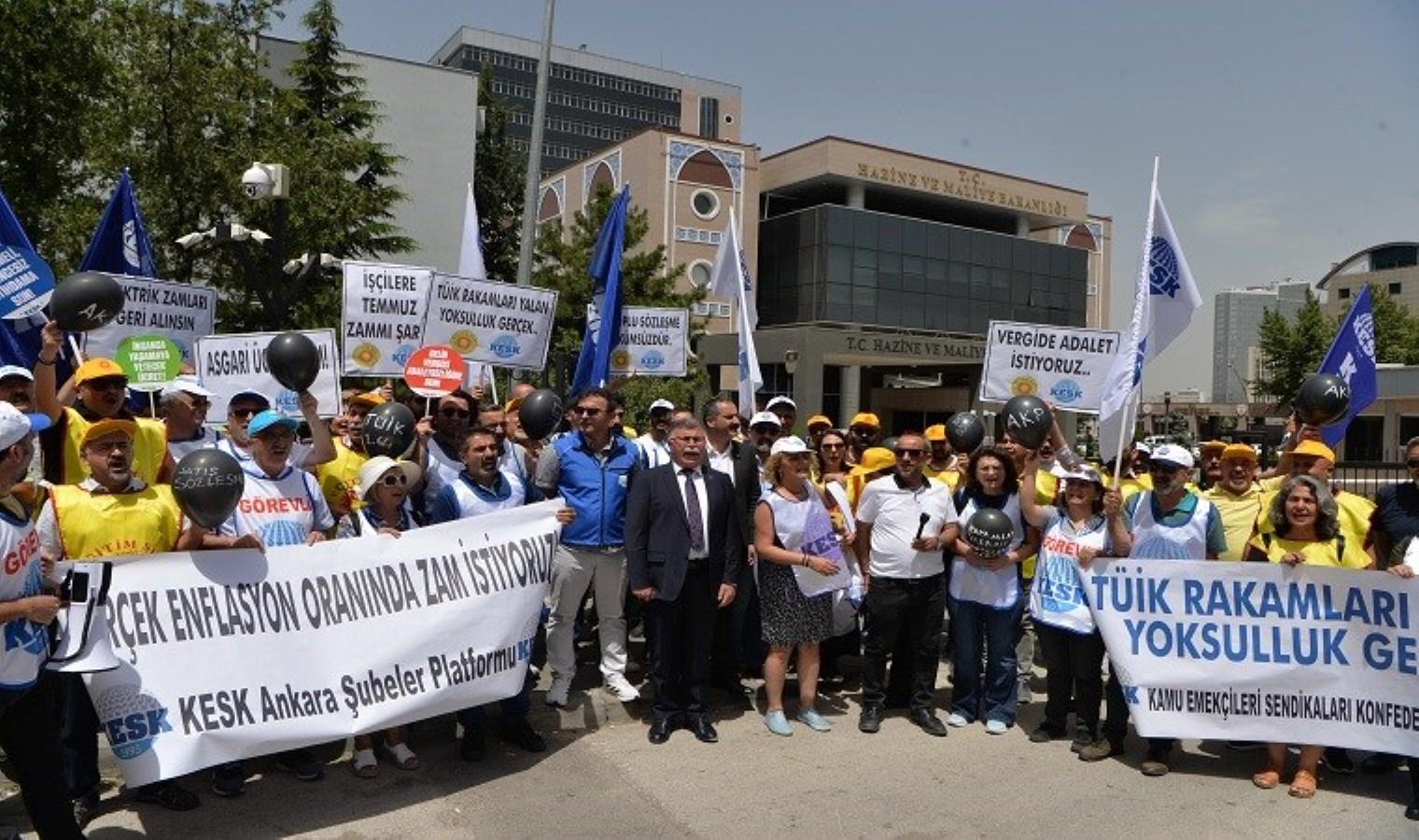 tuik-enflasyon-verilerine-karsi-kesk-eylemi-5PsIpnLf.jpg