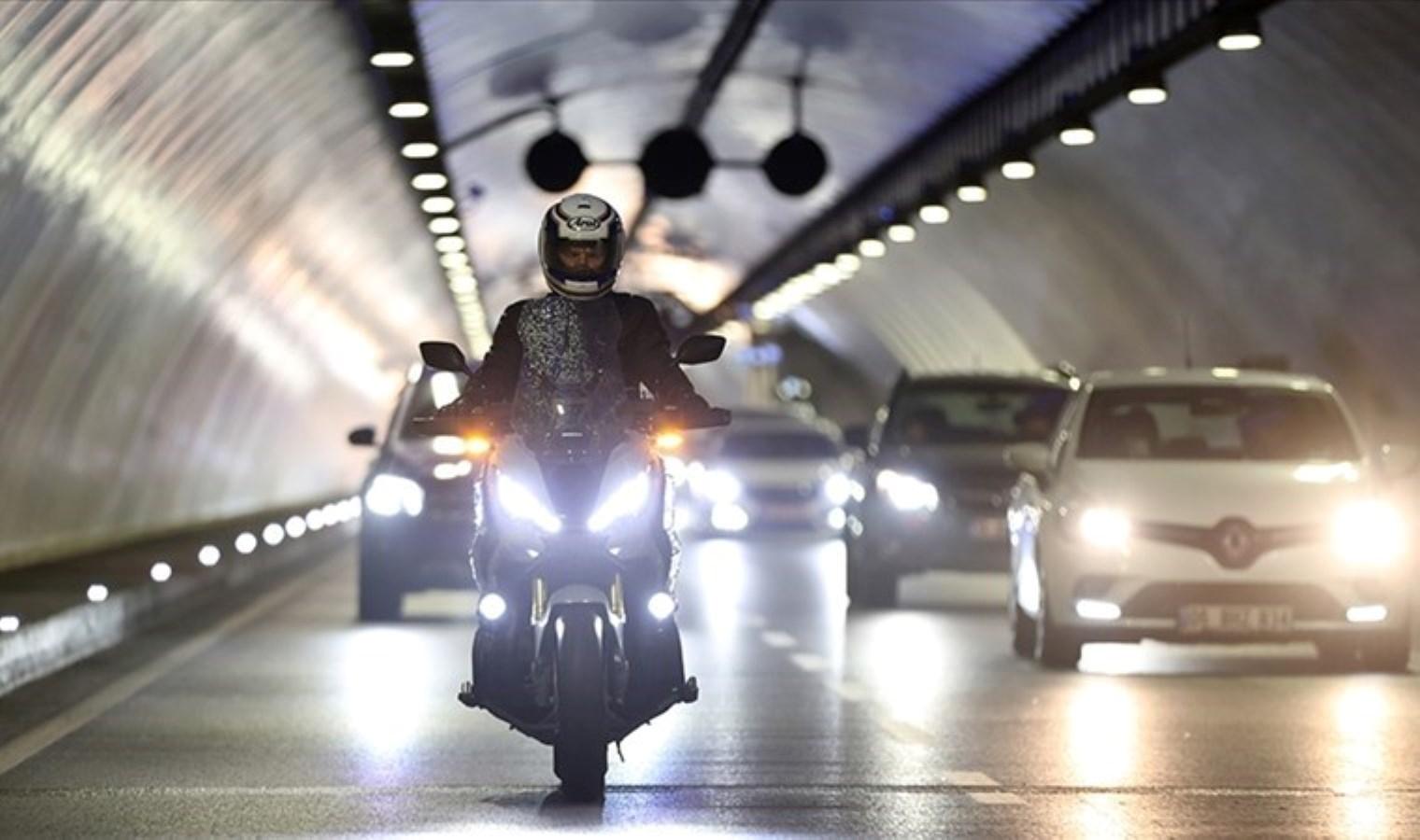 turkiyede-trafige-kayitli-motorlu-kara-tasitlari-ve-motosiklet-istatistikleri-Yht3kZ1U.jpg