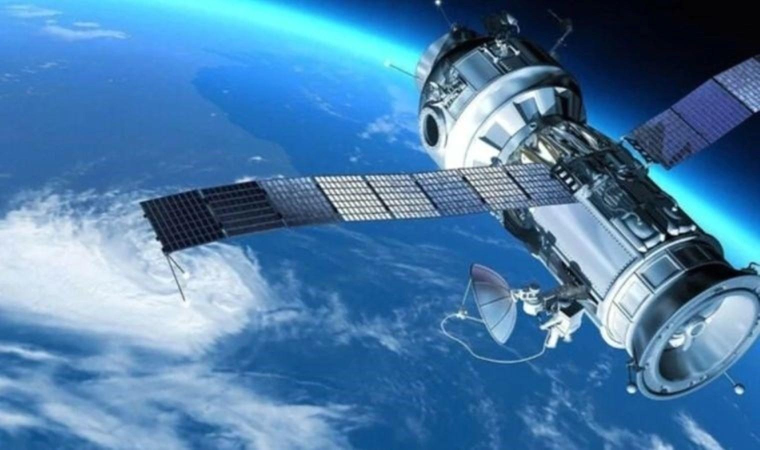 turksat-6a-uydusu-firlatma-hazirliklari-tamamlandi-wRSbEenU.jpg