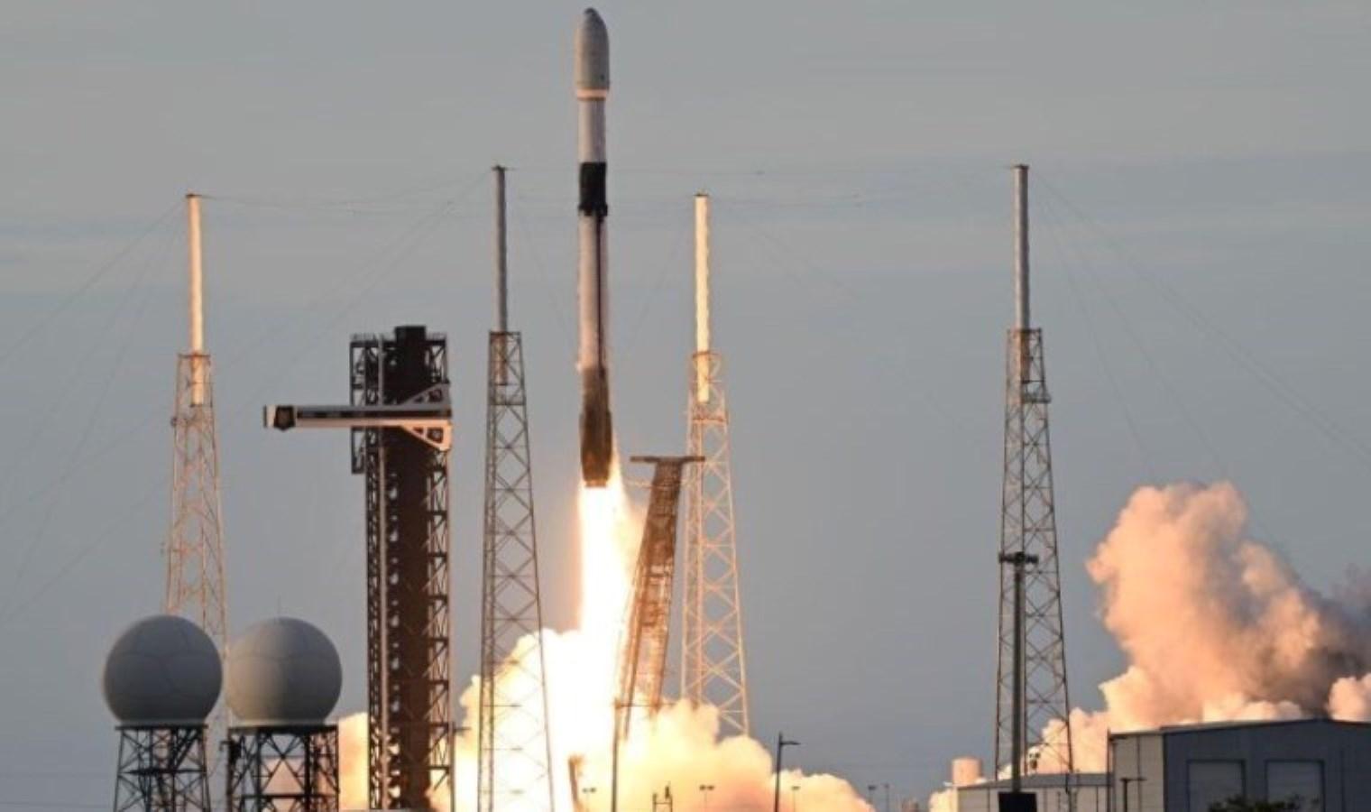 turksat-6a-uydusu-uzaya-firlatildi-nsJqkfJw.jpg