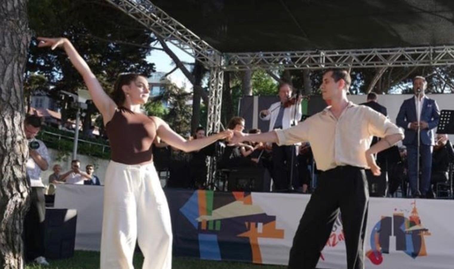 uskudarda-klasik-muzik-etkinlikleri-ve-tepkiler-HrXxkQym.jpg