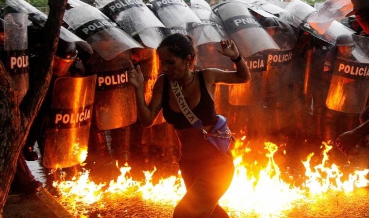 Venezuela'da Seçim Sonrası Protestolar