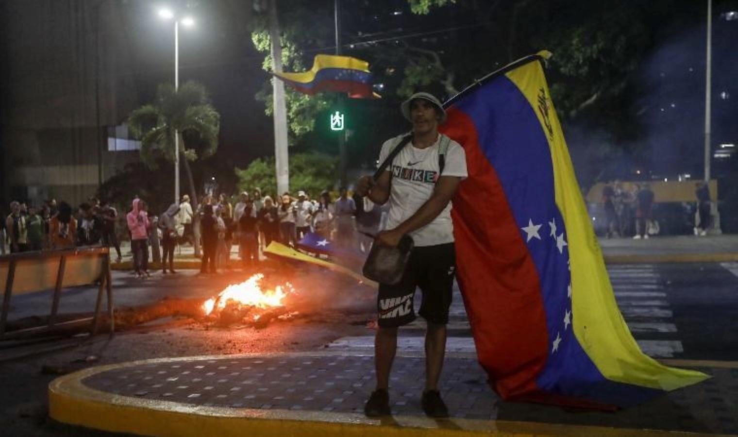 venezuelada-secim-sonrasi-protestolar-ve-catismalar-gfrfp91V.jpg