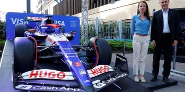 visa-ve-is-bankasi-formula-1-takim-sponsorlugu-G6qOepde.jpg