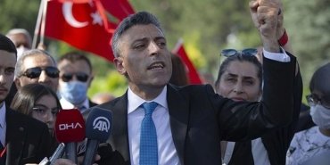 yenilik-partisinden-sokak-hayvanlari-yasasi-aciklamasi-9OLGNlCE.jpg