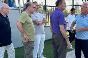 altinordudan-anlamli-ziyaret-ve-sampiyonluk-hedefi-iJvfdzQH.jpg