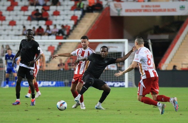 Antalyaspor'un Muhteşem Geri Dönüşü
