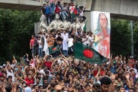 banglades-basbakani-seyh-hasina-istifa-etti-hukumet-karsiti-protestolar-siddetlendi-TiNsbmac.jpg