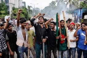 bangladesteki-gosteriler-ve-polislerin-eylemleri-P7zWhL3j.jpg