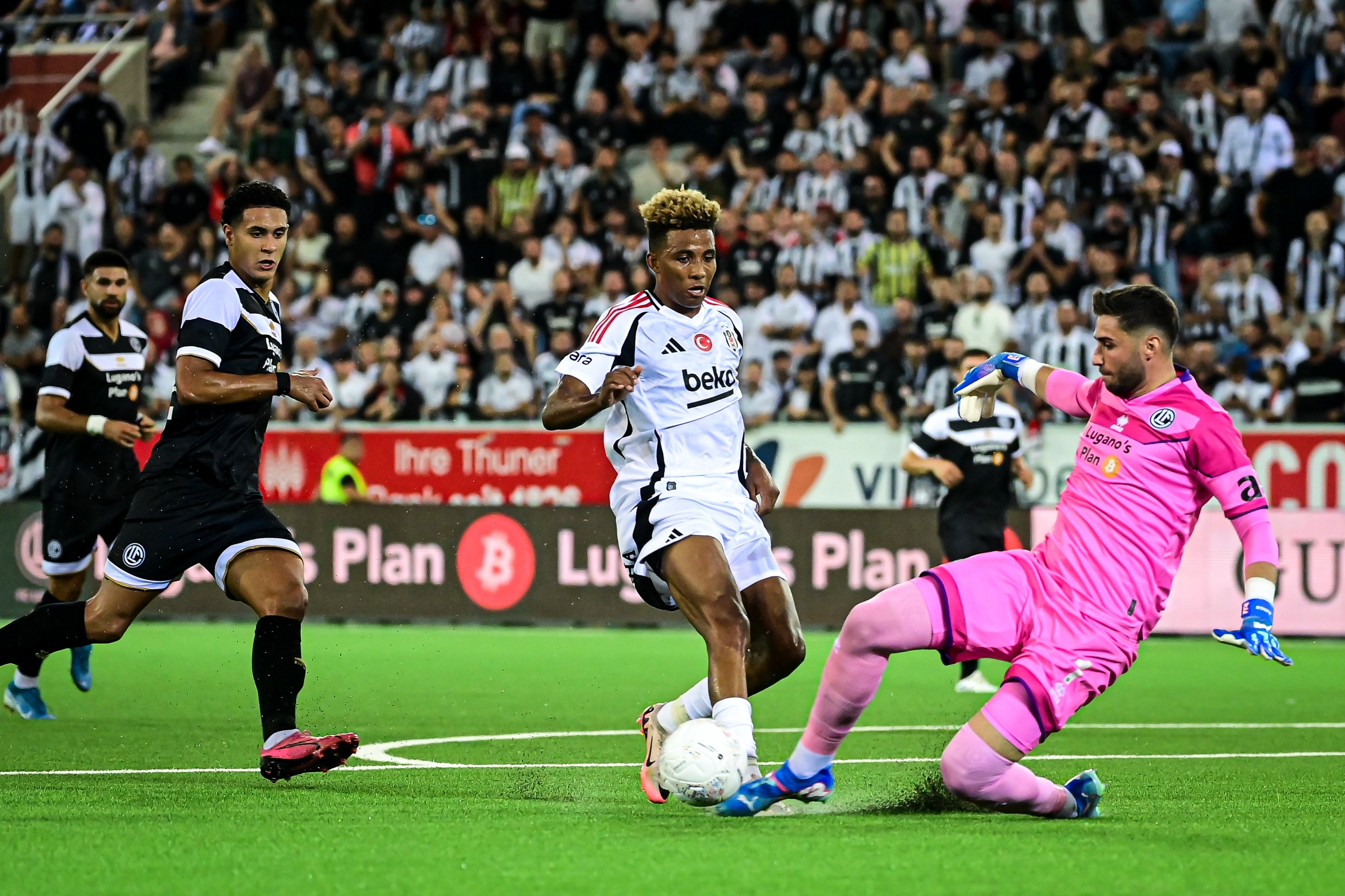 Beşiktaş, Lugano ile Berabere Kaldı