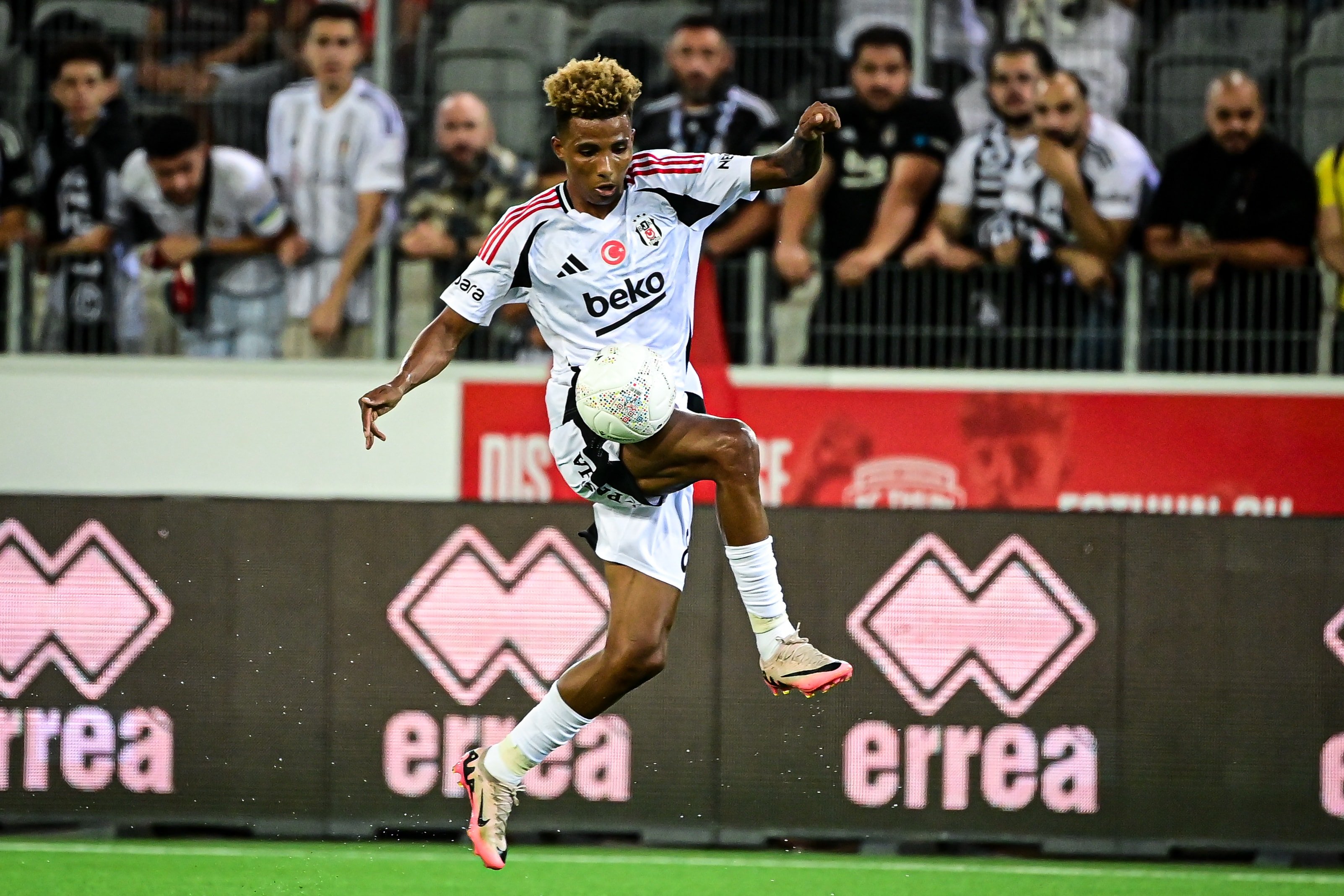 Beşiktaş, Lugano ile 3-3 Berabere Kaldı