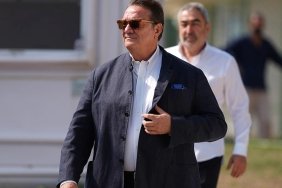 besiktas-yonetimi-futbolcularla-moral-toplantisi-duzenledi-VwRWAqnl.jpg