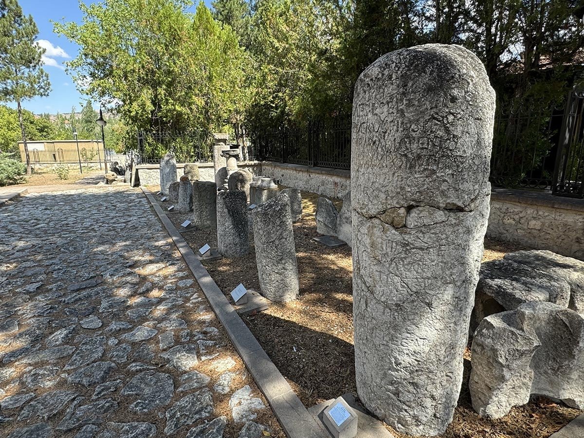 Boğazkale Müzesi'nde Sergilenen Roma Mil Taşları
