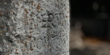bogazkale-muzesinde-sergilenen-roma-mil-taslari-jXY6AVAY.jpg