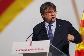 carles-puigdemontun-barcelona-ziyareti-ve-tutuklama-girisimleri-VXpGtmpG.jpg