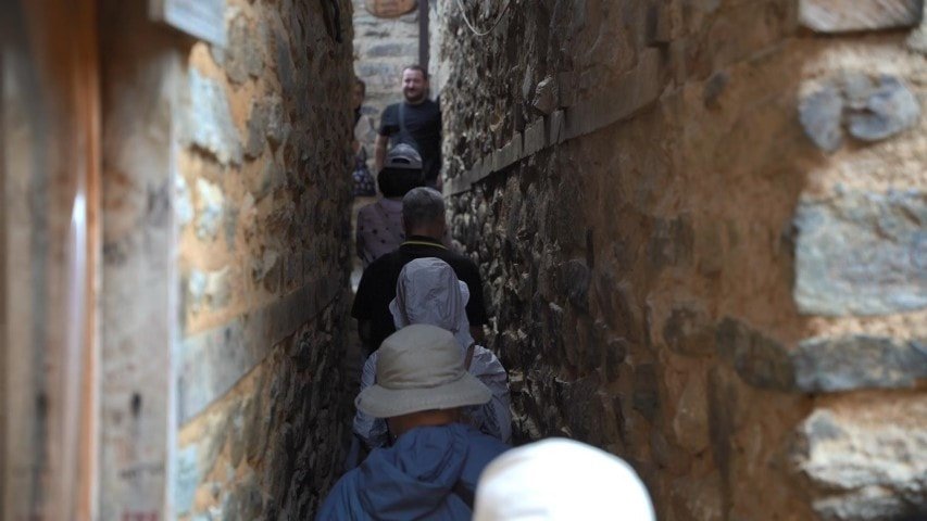 Cumalıkızık: Tarihi Güzellik ve Cinaralığı Sokağı