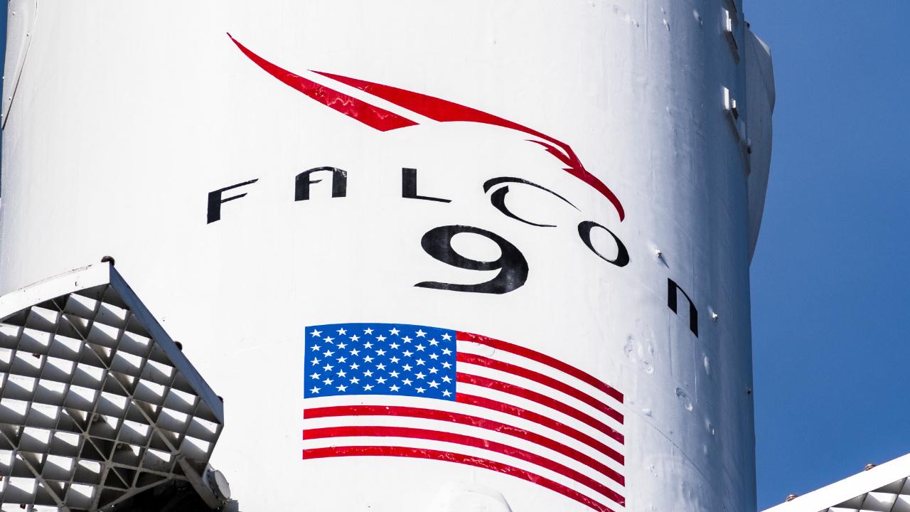 elon-muskin-falcon-9-roketlerine-getirilen-ucus-yasagi-uzay-kesiflerinde-yeni-bir-donem-mi-basliyor-ZRlqfiT1.jpg
