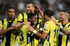fenerbahce-caykur-rizesporu-5-0-gecerek-liderlige-yukseldi-6lG7Hmw8.jpg