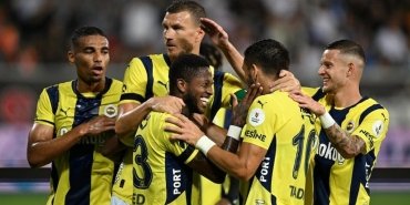 fenerbahce-caykur-rizesporu-5-0-gecerek-liderlige-yukseldi-6lG7Hmw8.jpg
