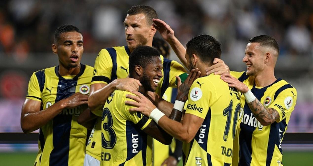 fenerbahce-caykur-rizesporu-5-0-gecerek-liderlige-yukseldi-6lG7Hmw8.jpg