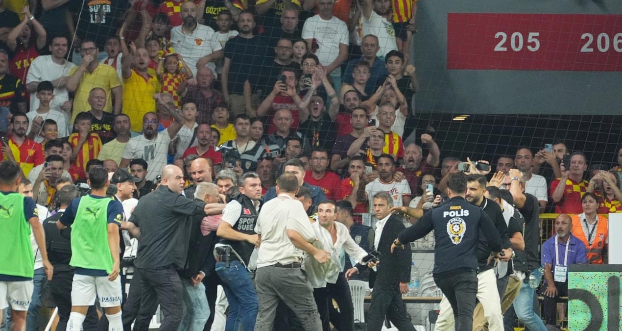 fenerbahce-kulubunden-goztepe-maci-uzerine-aciklama-VEwvagtM.jpg