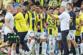 fenerbahcenin-sampiyonlar-ligi-hayalinin-sonu-lille-eslesmesi-ve-16-yillik-hasret-xBvP5iX9.jpg