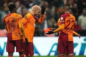 galatasarayda-kadro-yenileniyor-hermoso-ve-jakops-transferi-geliyor-hialrw8G.jpg