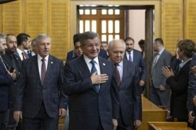 gelecek-partisinden-akpye-gecis-iddialari-ve-mehmet-metinerin-aciklamalari-H7jCf6SK.jpg