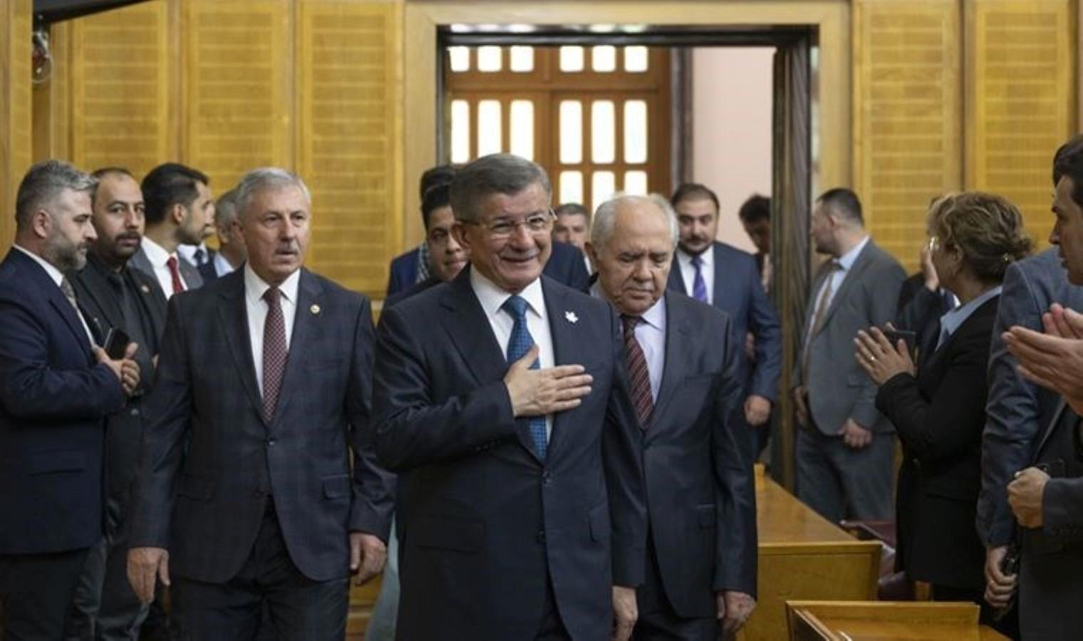 gelecek-partisinden-akpye-gecis-iddialari-ve-mehmet-metinerin-aciklamalari-H7jCf6SK.jpg