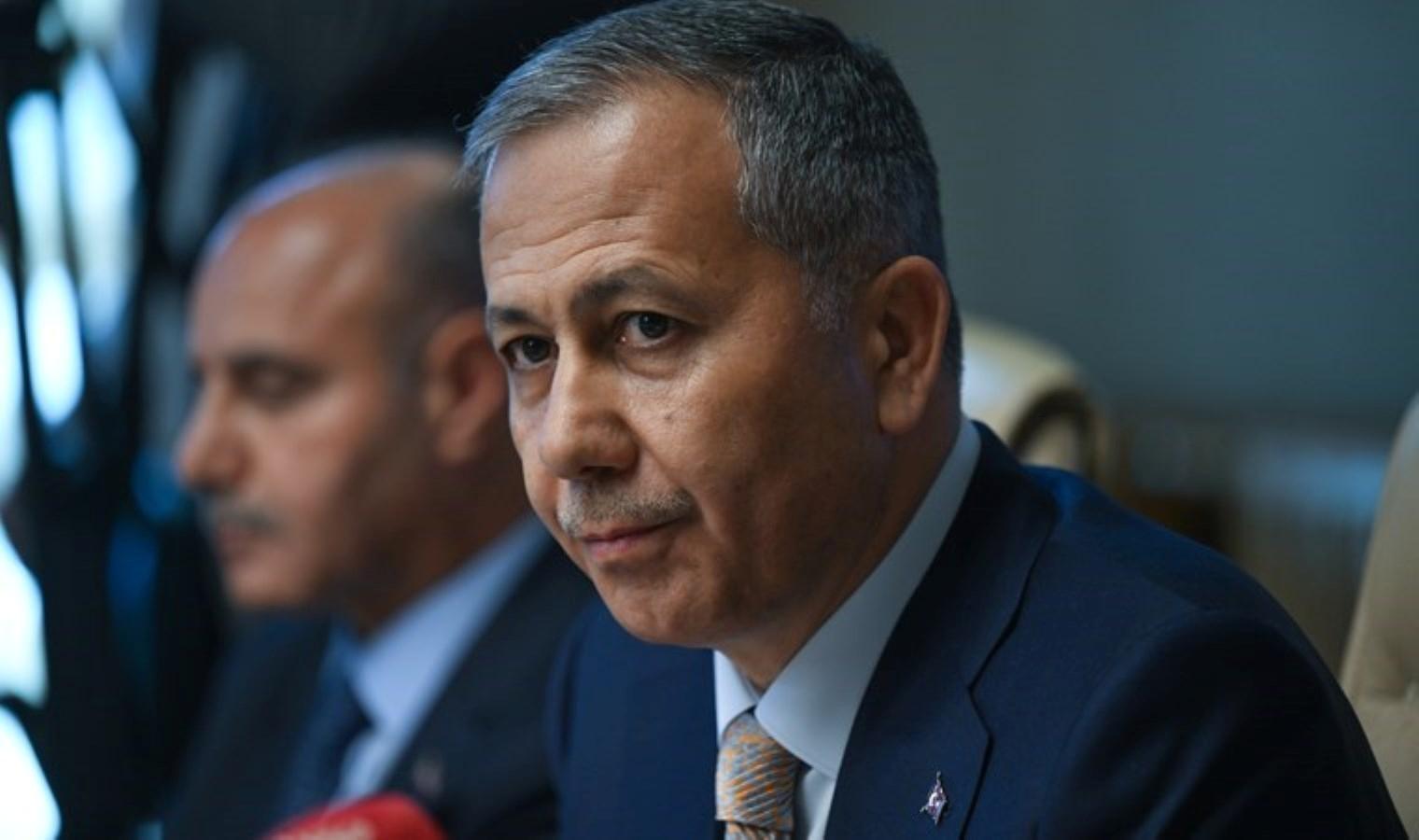 icisleri-bakani-ali-yerlikayanin-yabanci-ogrencilere-ikamet-izni-skandali-LlkJxSfR.jpg