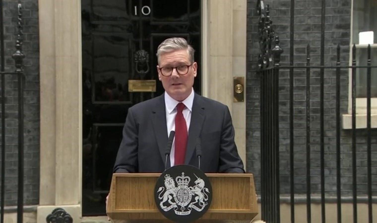 keir-starmer-asiri-sagci-protestolar-nedeniyle-tatilini-iptal-etti-AGyr1Z7Y.jpg