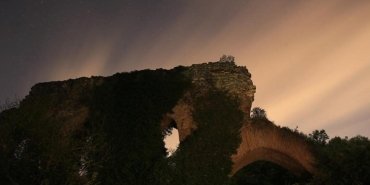 kibyra-antik-kenti-tarih-ve-gece-gokyuzu-bulusmasi-ULFLGKup.jpg