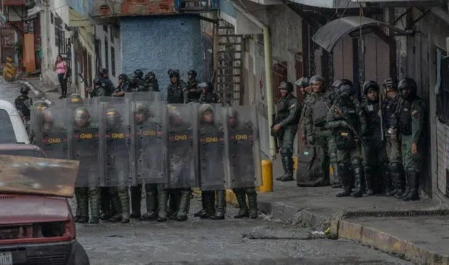 madurodan-gosterilere-ve-secim-sonuclarina-iliskin-aciklamalar-SbGiU9k6.jpg