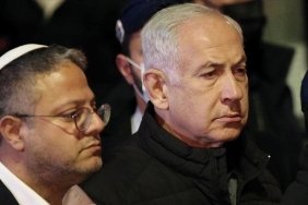mescid-i-aksaya-yonelik-baskinlar-ve-israil-politikalari-R5kH8WeV.jpg