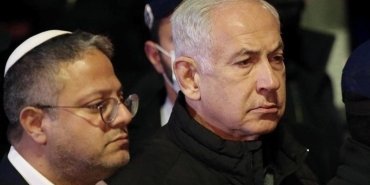 mescid-i-aksaya-yonelik-baskinlar-ve-israil-politikalari-R5kH8WeV.jpg