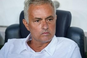 mourinhodan-fenerbahce-lille-maci-sonrasi-aciklamalar-tXgQqKXc.jpg